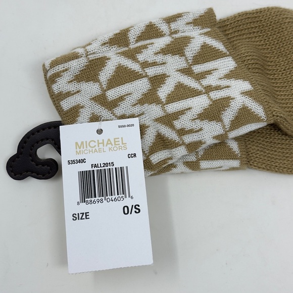 NEW Michael Kors Tan Logo Knit Fold Over Gloves - Picture 4 of 7